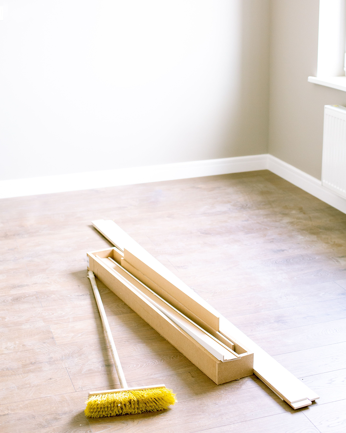 Why Summer Is the Best Time to Install Engineered Hardwood Flooring